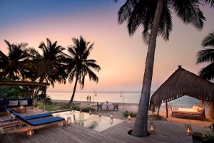 Benguerra-Island-guest-area-swimming-pool-Social